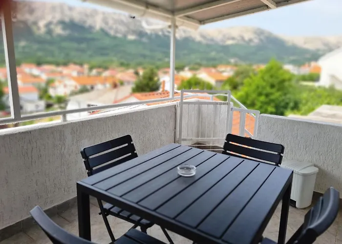 In By Interhome Apartament