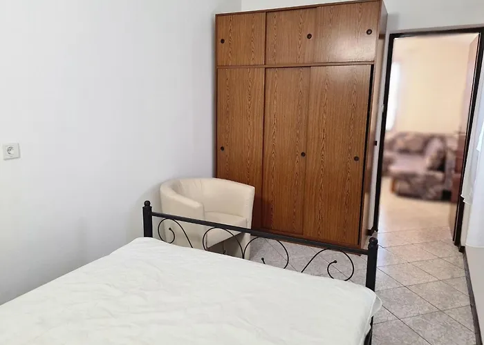 In By Interhome *