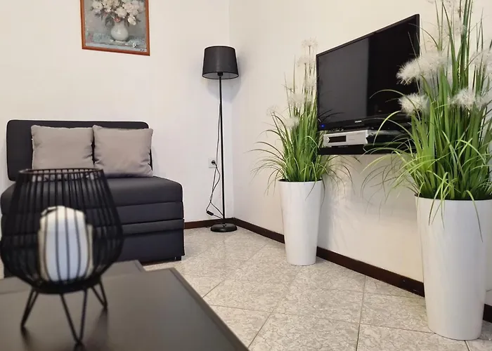 In By Interhome * Baška