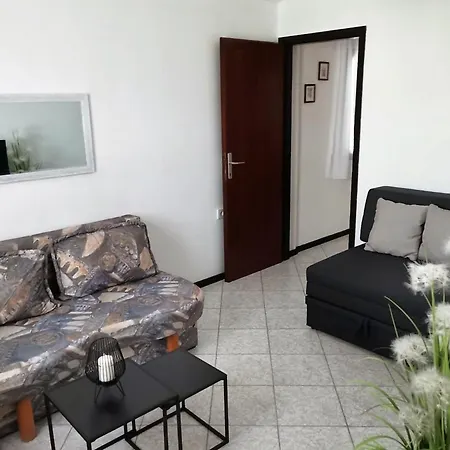 Апартаменты In By Interhome